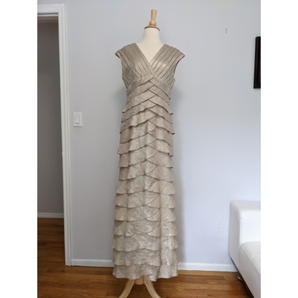 ☀️ SALE ☀️ Tiered Evening Gown